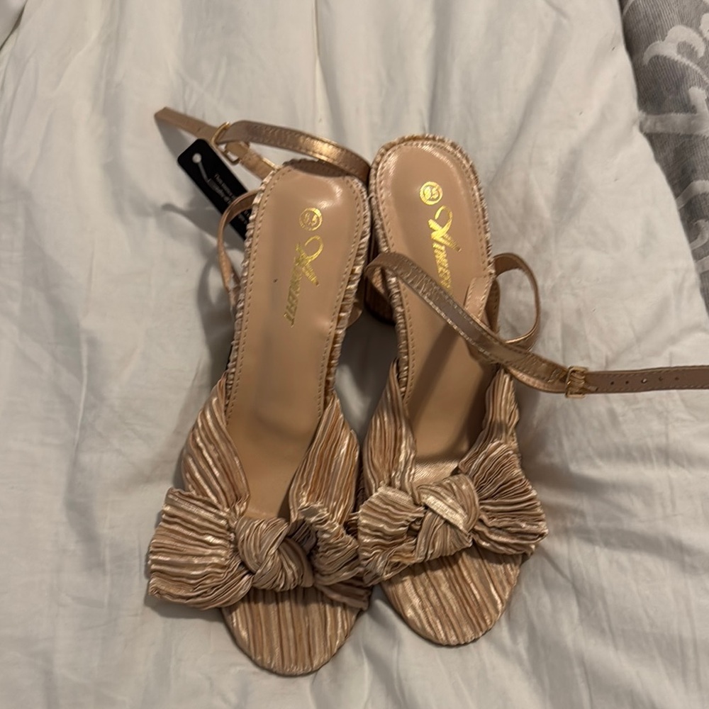 Tan Strappy Heels with Knotted Design